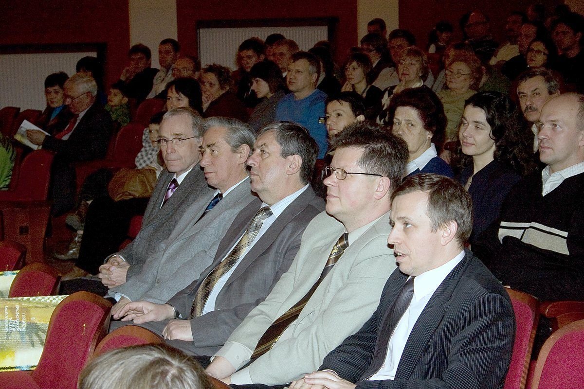Jurorzy na widowni podczas koncertu finałowego